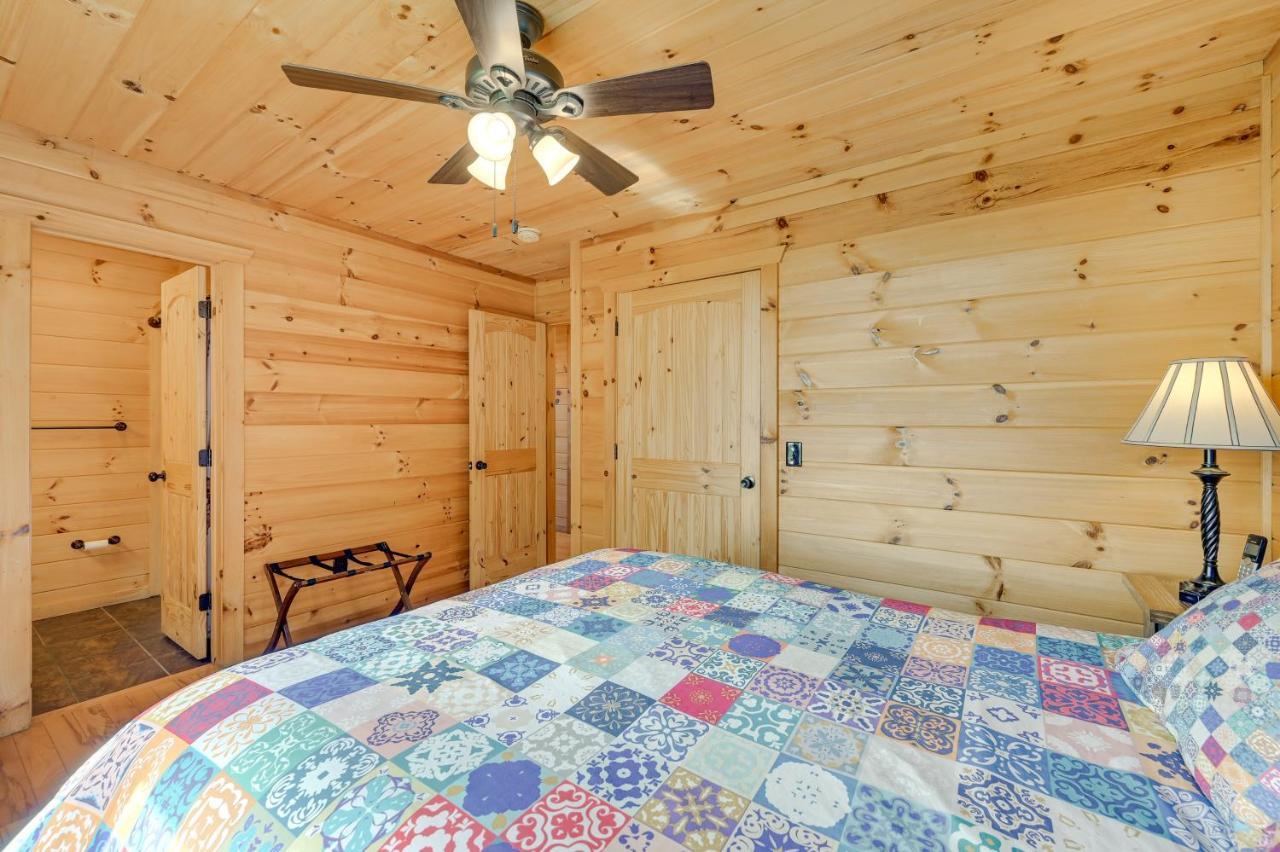 Warm And Cozy Cabin With Deck On Top Of The Blue Ridge Fancy Gap Ngoại thất bức ảnh