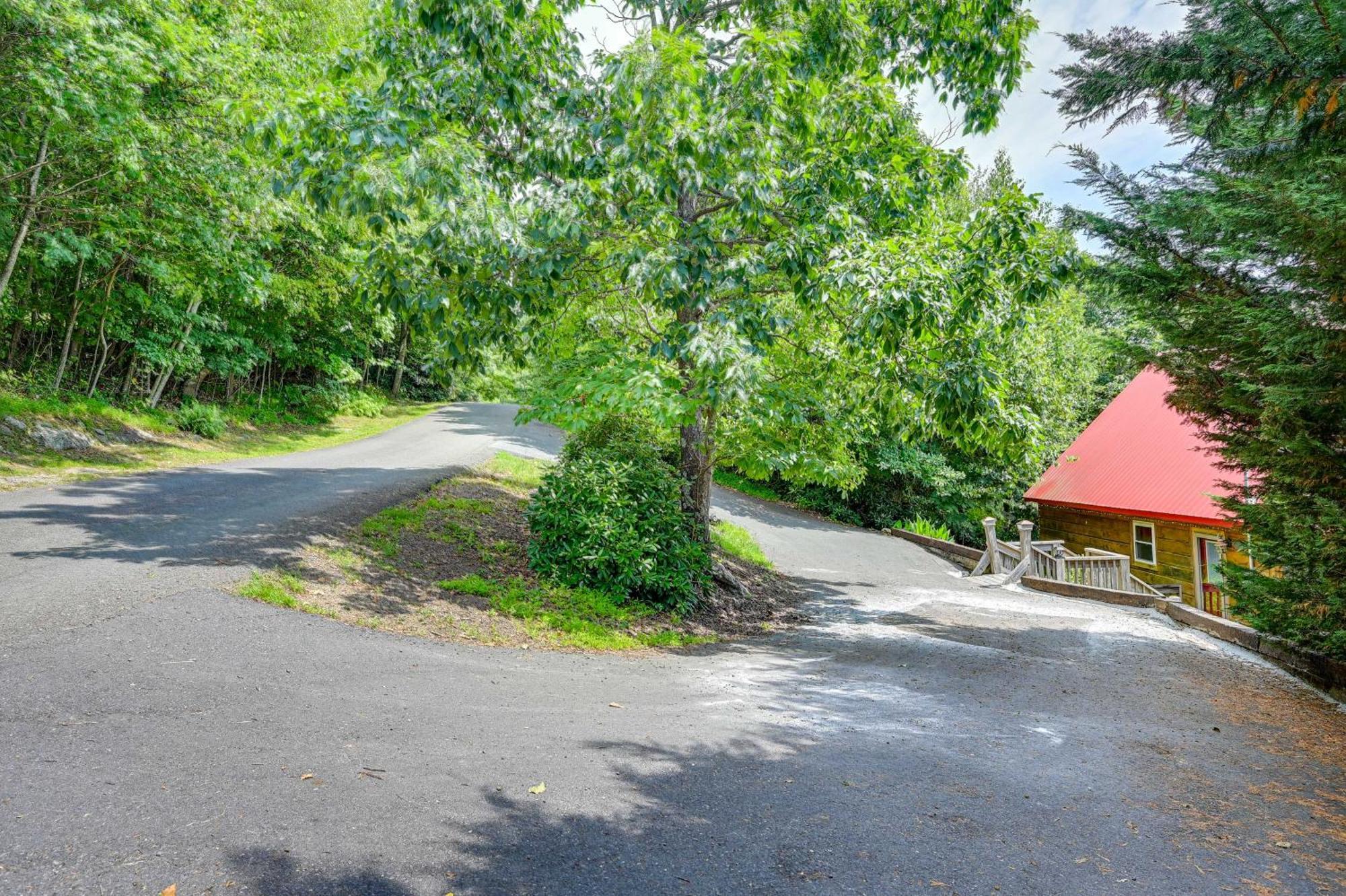 Warm And Cozy Cabin With Deck On Top Of The Blue Ridge Fancy Gap Ngoại thất bức ảnh